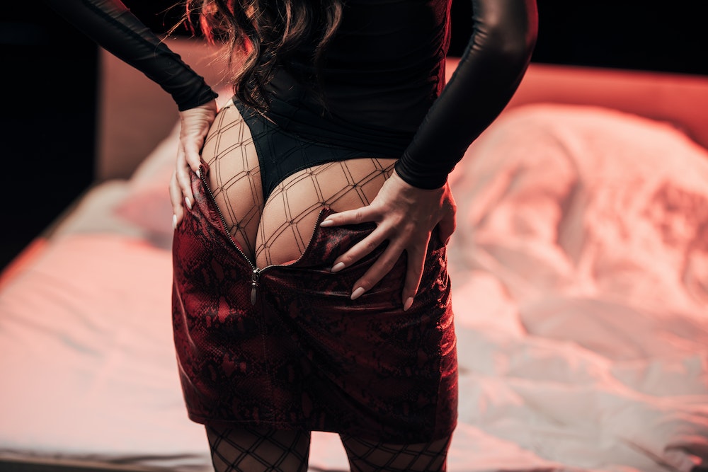Les conséquences juridiques de la non-conformité aux normes locales pour les escorts