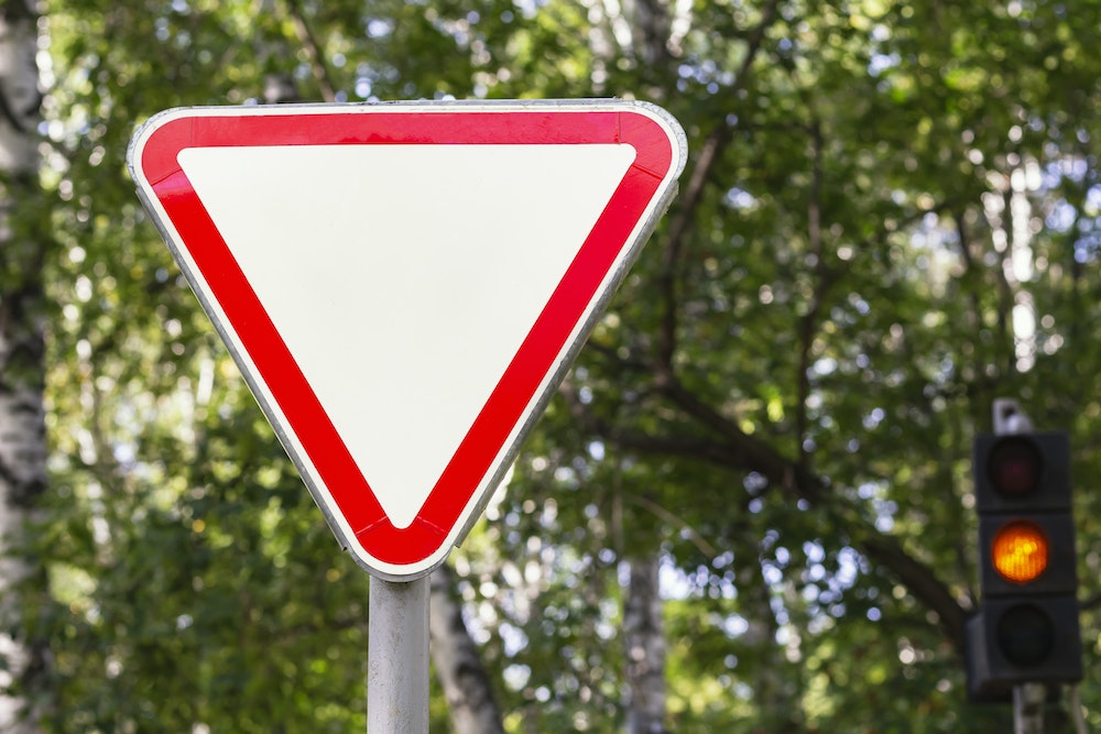 Responsabilités civiles et pénales du piéton selon le code de la route