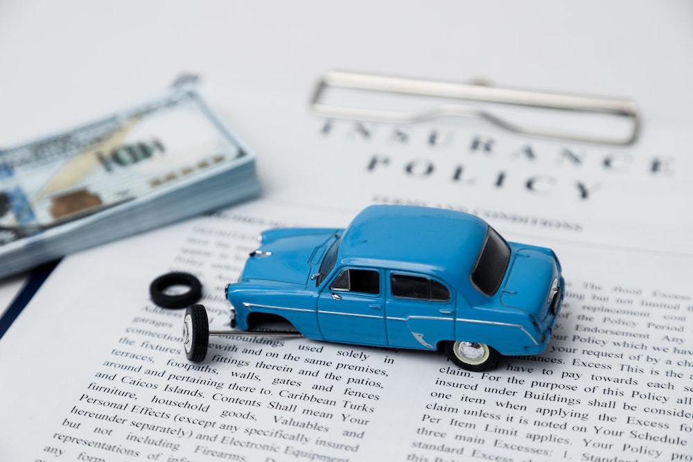 La couverture légale minimale de l'assurance jeune conducteur : tout ce que vous devez savoir