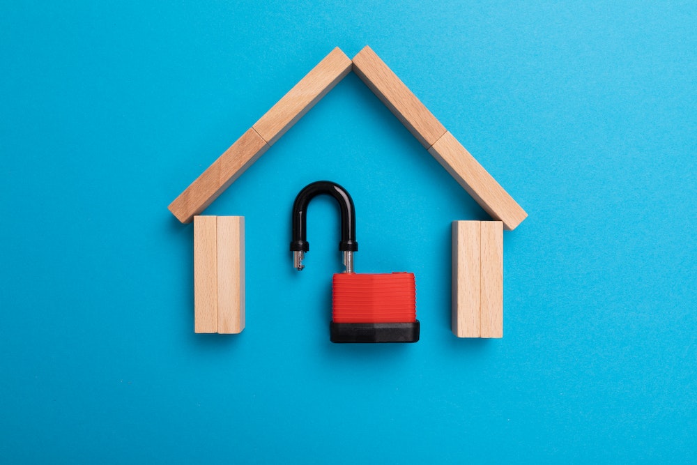 Résiliation de l'assurance habitation : droits, démarches et précautions à prendre